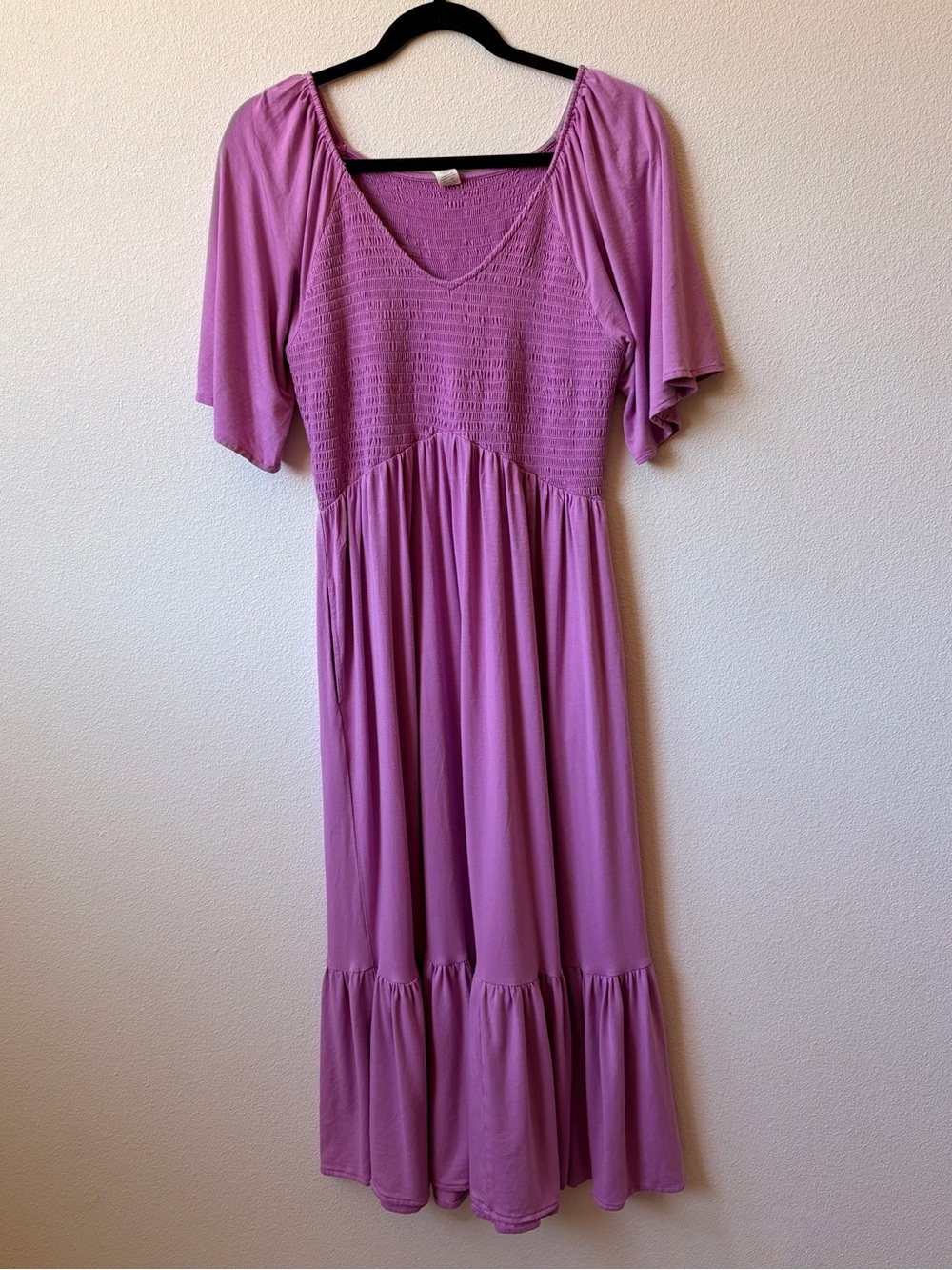 Kate Quinn Lilac Smocked V‑Neck Flutter Sleeve Maxi Dress Women’s Medium
